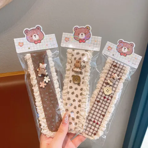 Dán tóc mái dài viền ren vải thô tone nâu charm gấu phụ kiện tóc nữ vintage