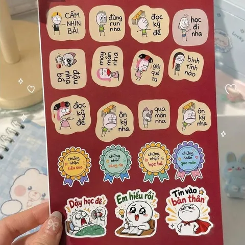 Set 2 tấm sticker meme Tiếng Việt cute, sticker dán vở sổ tay laptop điện thoại, nhãn dán trang trí