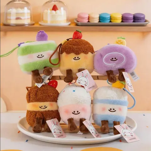 Móc khóa bánh ngọt nhồi bông size 16cm mềm mịn, móc treo balo túi xách, thú bông bánh kem dễ thương