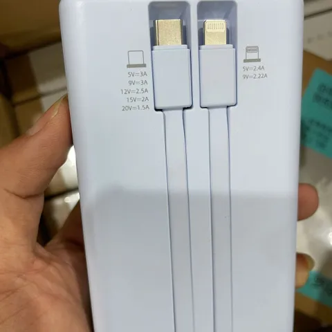 Sạc Dự Phòng ROMOSS PAC20 Pro 20000mAh - Sạc Nhanh 30W, Tích Hợp 2 Dây Cáp Giao random trắng- xanh (P133958)