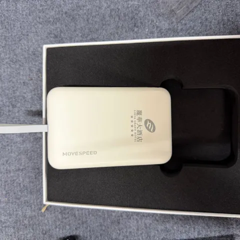 Củ sạc movespeed 20w có magsafe dung lượng pin 10000maH (P133350)