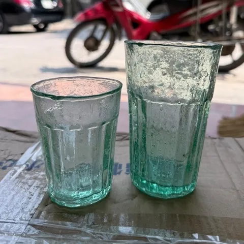 (HOẢ TỐC - MUA 10 TẶNG 2) Cốc ly thủy tinh uống bia hơi vại Hà Nội tạo bọt màu xanh dung tích 200ml và 360ml Hàng loại 1