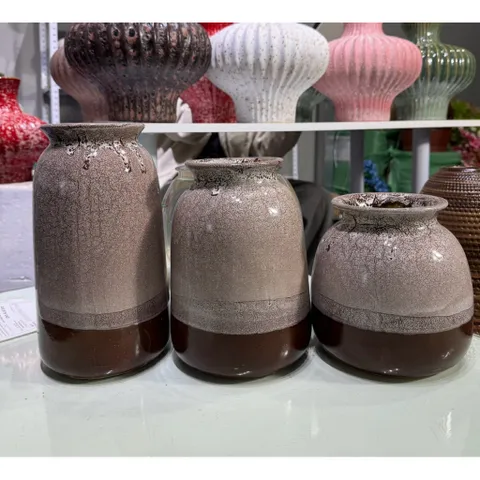 (Nhiều Màu) - Set 3 Bình Hoa Men Nâu Mộc Gốm Sứ Bát Tràng Dáng đơn giản – mộc mạc | Decor nhà cửa – studio chụp ảnh