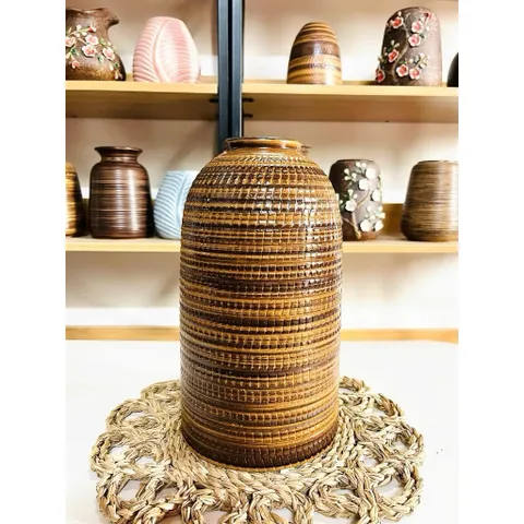 Bình hoa dáng chuông thon cao có cổ gốm sứ Bát Tràng 32cm, 36cm và 42cm trang trí phòng khách-trưng lên ban thần tài