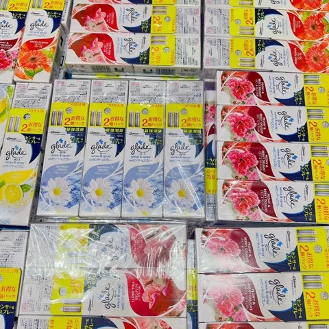 Máy xịt và tinh dầu thơm phòng đủ mùi hương Glade White Conc Nhật Bản