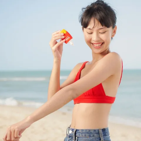 Kem chống nắng Sunplay cực mạnh, dạng sữa Sunplay Super Block White Conc SPF 50+, PA++++ 30g, 70g