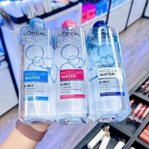 Nước tẩy trang và làm sạch sâu 3-in-1 L'Oreal Paris Micellar Water 400ml