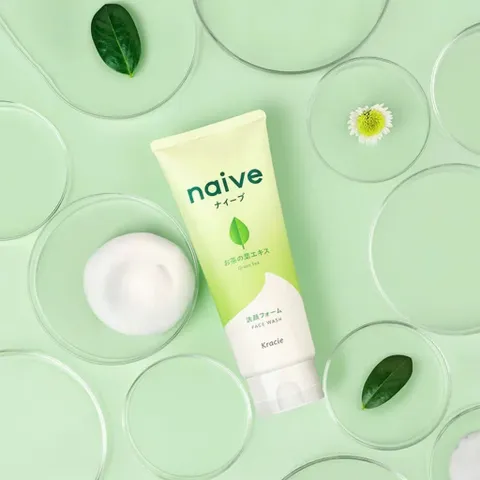Sữa Rửa Mặt Kracie Naive Foaming Face Wash Làm Sạch Dịu Nhẹ Dưỡng Ẩm Mịn Da Nhật Bản Tuýp 130g