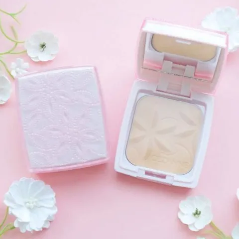 Phấn phủ Cezanne Ultra Cover UV Pact lâu trôi, chống thấm nước SPF 50+ PA++++ Nhật Bản 11g