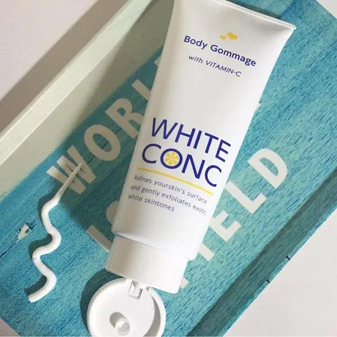 Tẩy tế bào chết White Conc Body CG dưỡng trắng toàn thân Nhật Bản 180g