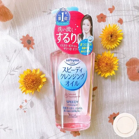 Dầu tẩy trang Kose Softymo Cleangsing Oil White Conc Nhật Bản Chai  230ml