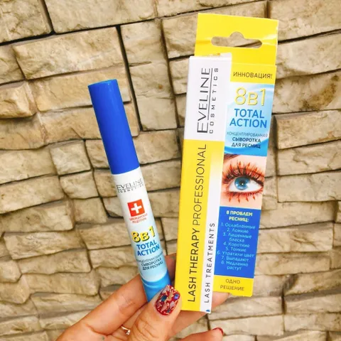 Dưỡng mi Eveline 8 In 1 Total Action Lash Therapy dưỡng mi dài, dày, giảm gãy rụng White Conc 10ml