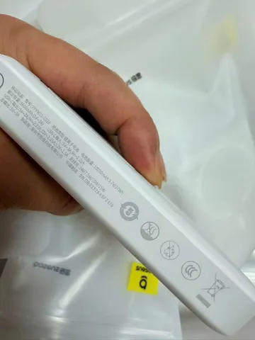 Sạc dự phòng Magsafe Baseus EnerFill FM11 – 10000mAh, sạc nhanh 22.5W (đóng túi, xước, trả random) (P130402)