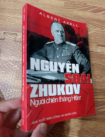 Nguyên soái Zhukov - Người chiến thắng Hitler