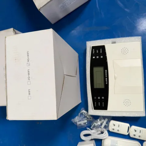 Bộ Báo Trộm Không Dây Qua Sim GSM + Điện Thoại Bàn PSTN GP05 (P129316)