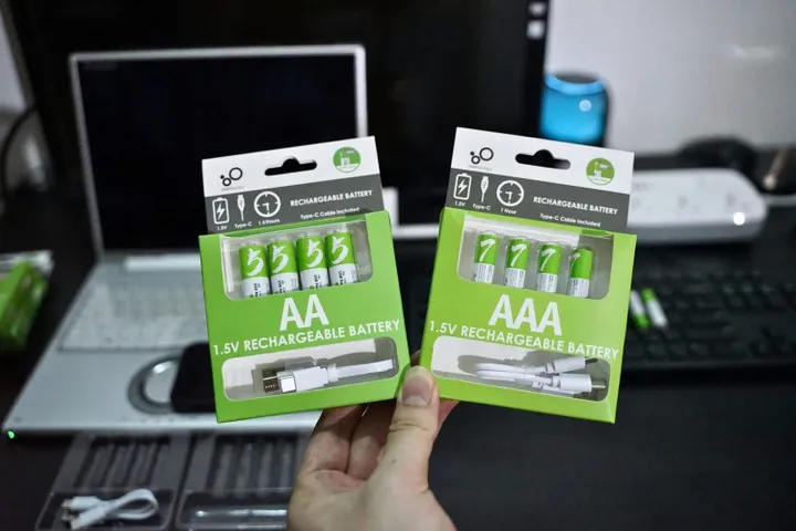 PIN SẠC THÔNG MINH AA & AAA - Vỉ 4 viên (P129277)