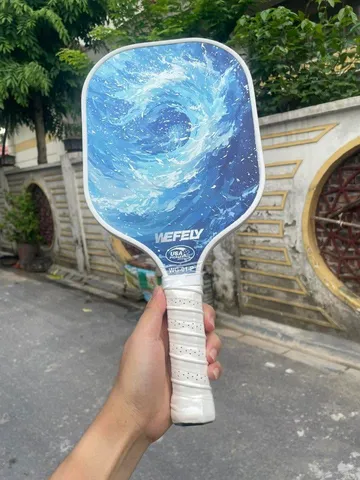 Vợt PickleBall mẫu ngẫu nhiên (P129134)
