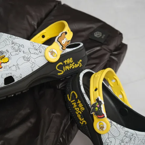 Giày, Dép Sục Nam CROCS x The Simpson (P128354)