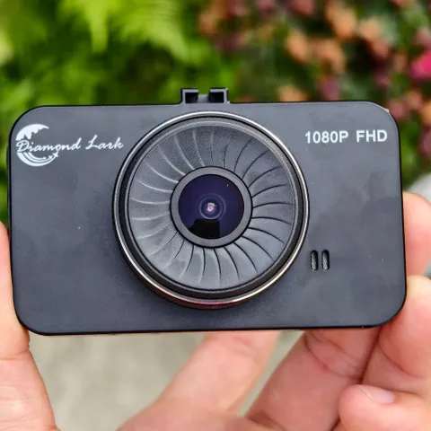 Camera hành trình 1080P hàng tồn kho - Tặng thẻ nhớ 32G (P127777)