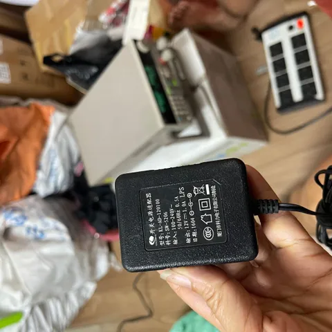 Nguồn 12V/1A (P127605)