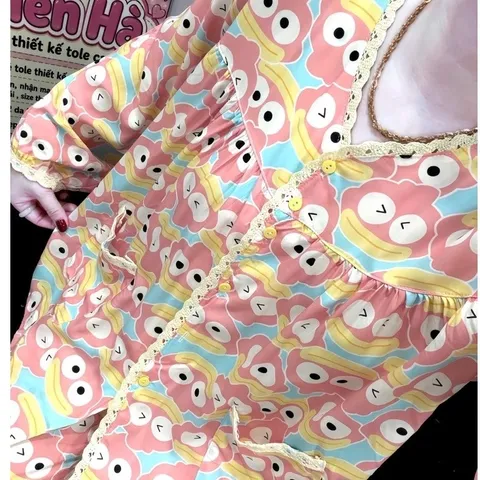 Mẫu hot Tay dài cổ tim raplang