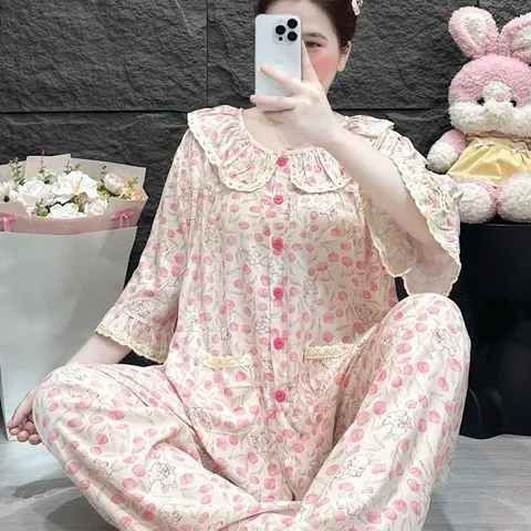 Đồ ngủ cổ sen tay lửng tầng