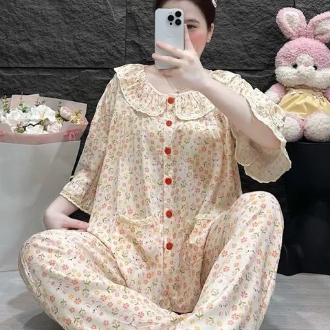 Đồ ngủ cổ sen tay lửng tầng