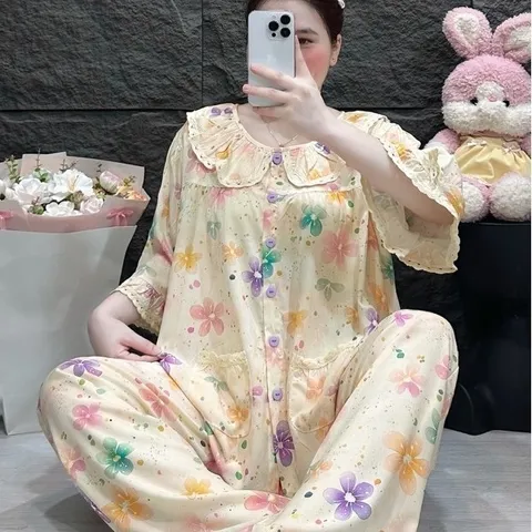 Đồ ngủ cổ sen tay lửng tầng