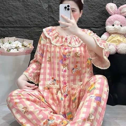 Đồ ngủ cổ sen tay lửng tầng