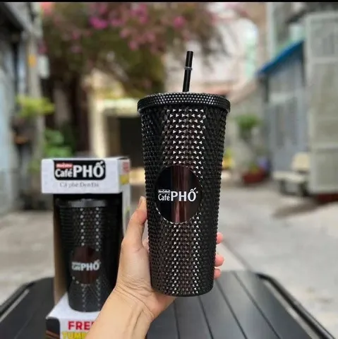 Cốc nhựa kèm ống hút( HKM) (P126588)