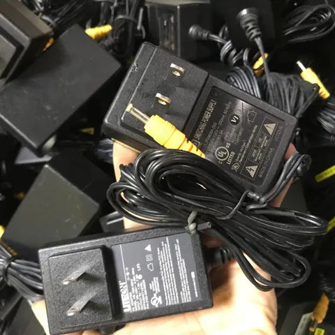 Nguồn 5V/1.5A cao cấp chính hãng Cisco (P125444)