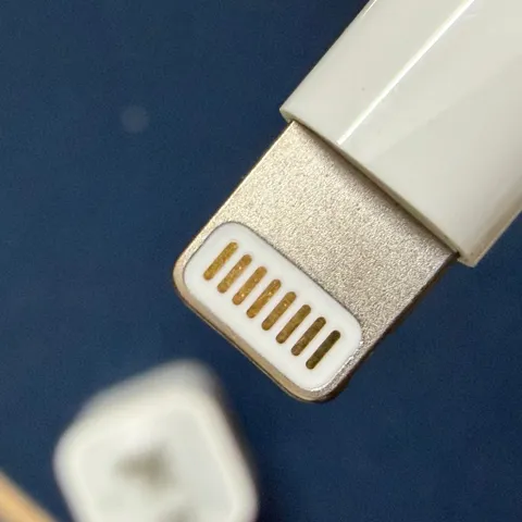 Sạc cáp zin bóc máy USB - Lightning (P125027)