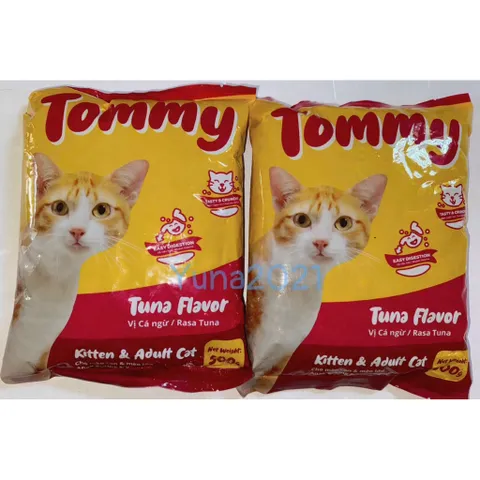 Combo 2 gói thức ăn hạt cho mèo vị cá ngừ Tommy (2 gói x 500g)