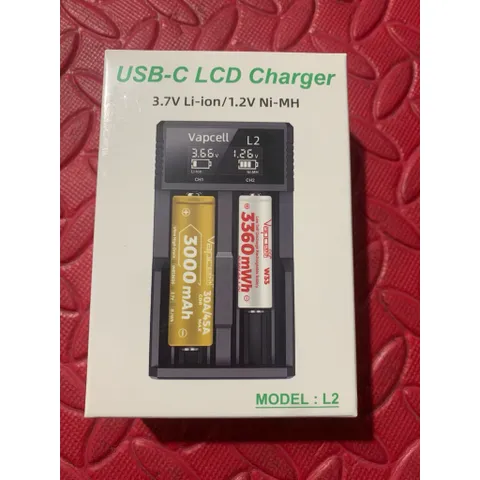 Sạc đôi Vapcell L2 cao cấp , sạc 2A , giành cho các loại pin 21700, 26650 , 18650 , 18350….. và pin 1,2v