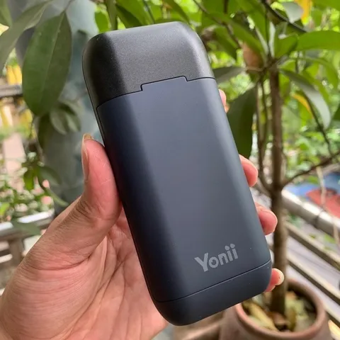 Bộ sạc pin Yonii PD2, có thể làm Box dự phòng , công suất 18W , sử dụng 2 pin 21700 , hoặc 18650 , tiện lợi mang theo.