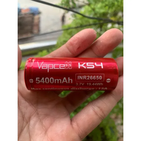 Pin 26650 Vapcell K54 đầu lồi cao cấp , dung lượng 5400mah , dùng cho đèn pin , thiết bị điện ... chính hãng , new 100%