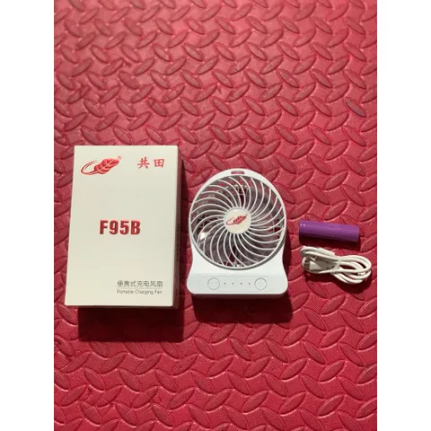 Quạt để bàn Gongtian F95B mini cao cấp , mát lạnh , gió toả rộng , động cơ không chổi than, pin 18650 tháo rời tiện lợi