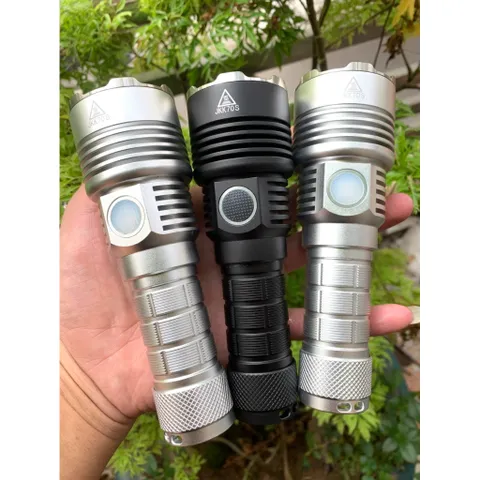 Đèn pin Jkk70s , led sft40 , sáng 2300 lumen , chiếu xa 700m , kèm pin 21700 , 5000mah