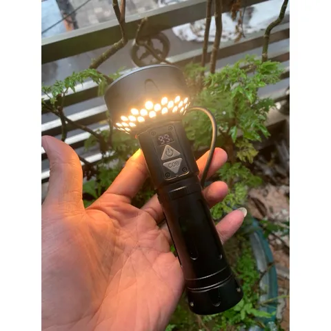 Đèn pin siêu sáng G20 , gồm 1 led chiếu xa , 8 led chiếu toả + đèn thân led cob 3 nhiệt màu , kèm pin sạc 21700