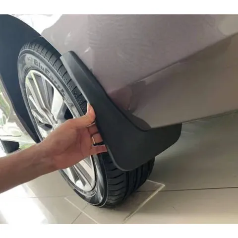 Bộ chắn bùn Toyota Veloz Cross 2021-2026 | Phụ kiện bảo vệ gầm & hông xe chuẩn form