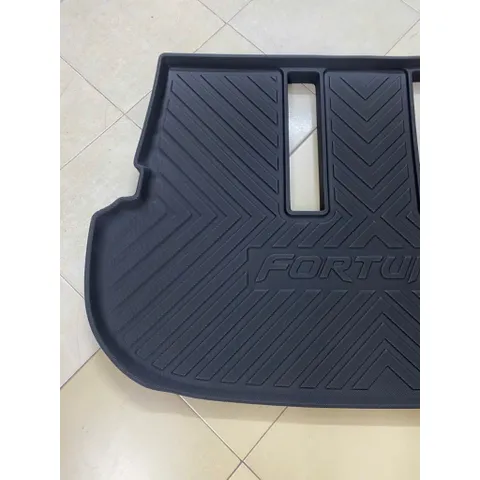 Lót cốp nhựa Toyota Fortuner 2006-2026 | Thảm cốp chống trầy xước – chống bẩn – dễ vệ sinh