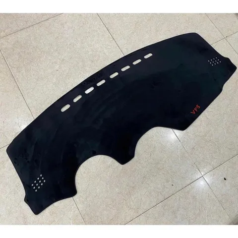 Thảm Taplo Nhung Lông Cừu Cho Xe VF5 Màu Đen Cao Cấp, Đế Chống Trượt, Chống Nóng Taplo