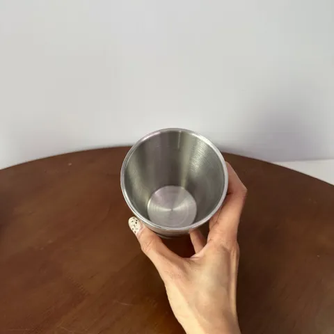 Cốc nước inox 304 Uyiku cao cấp 2 lớp vân tổ ong chống trượt