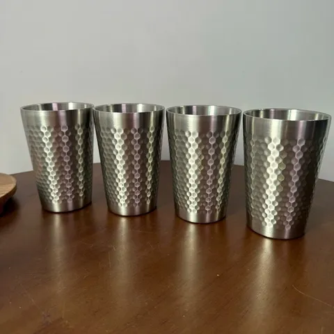 Cốc nước inox 304 Uyiku cao cấp 2 lớp vân tổ ong chống trượt
