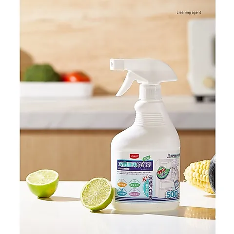 Chai xịt vệ sinh tủ lạnh UYIKU Nhật Bản hương chanh khử mùi hôi, khử khuẩn 500ML