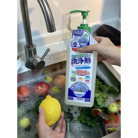 Nước rửa rau củ quả hữu cơ UYIKU Nhật Bản, rửa bình sữa, khử sạch hóa chất tồn dư trên thực phẩm