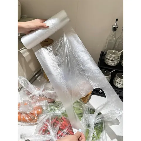 Cuộn 100 túi nilon đựng thực phẩm có quai xách phân hủy sinh học 35x42cm