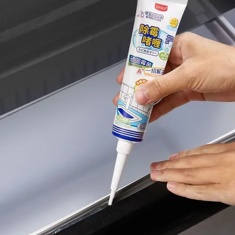 Gel tẩy mốc giăng cao su đa năng Uyiku Nhật Bản, tẩy mốc máy giặt, tủ lạnh, nhà tắm