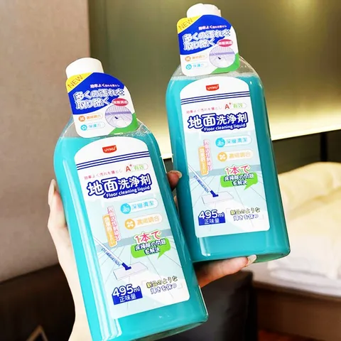Nước lau sàn UYIKU Nhật Bản đa dụng đậm đặc, diệt khuẩn, hương thơm mát chai 495ml