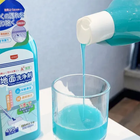 Nước lau sàn UYIKU Nhật Bản đa dụng đậm đặc, diệt khuẩn, hương thơm mát chai 495ml